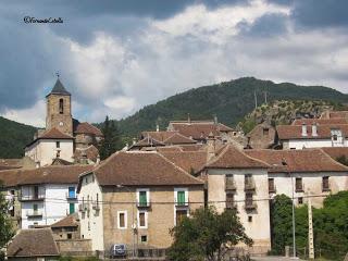 Vistas de Hecho, Pirineo aragonés, Polidas chamineras