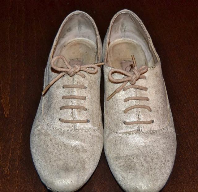Zapatitos....zapatitos. Zapatitos....zapatitos.