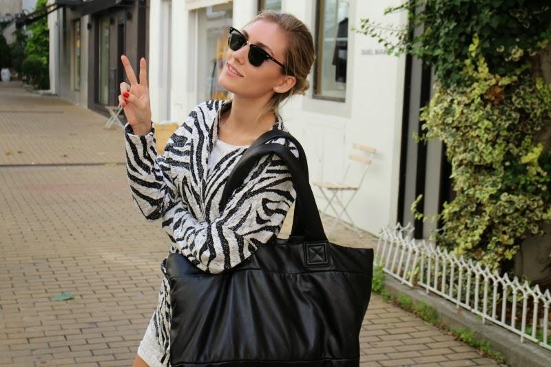 Casual Look Casual Look