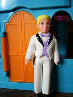 Muñequito con esmoquin hortera muñequito con esmoquin hortera