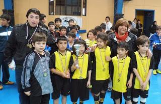 CLUB DEPORTIVO UNIVERSIDAD DE CHILE NATALES ORGANIZÓ TORNEO INFANTIL DE FUTSAL