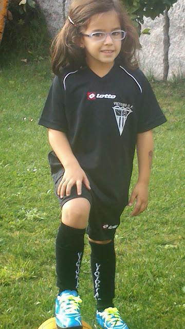 EL DÍA QUE FUÍ A BUSCAR LA EQUIPACIÓN DE FUTBOL EL DÍA QUE FUÍ A BUSCAR LA EQUIPACIÓN DE FUTBOL