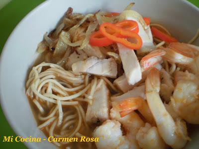 XIA MAIN (SOPA DE PASTA CON GAMBAS) XIA MAIN (SOPA DE PASTA CON GAMBAS)