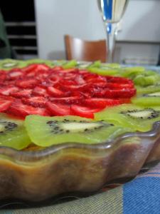 Tarta de Queso con Fresas y Kiwi Sin Gluten Tarta de queso con fresas y kiwi