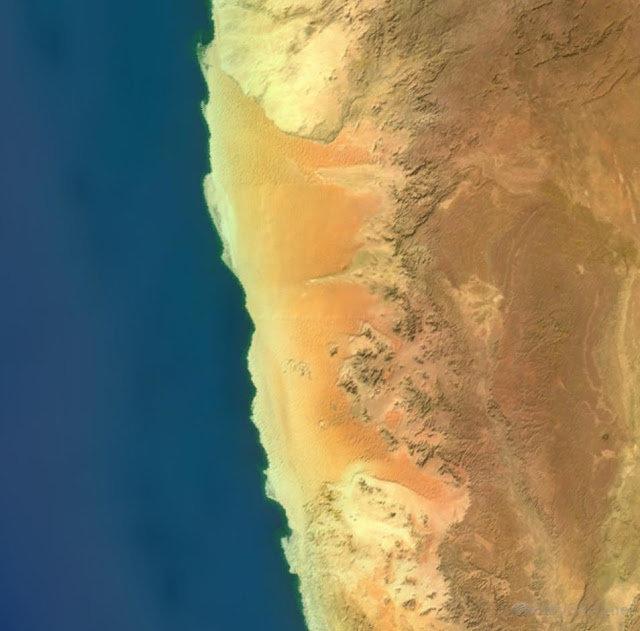 Desierto de Namibia encuentra al mar 10 (FILEminimizer)