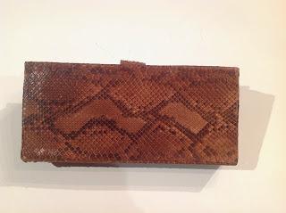 Clutch en serpiente - realizado a mano Clutch en serpiente - realizado a mano