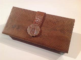 Clutch en serpiente - realizado a mano Clutch en serpiente - realizado a mano