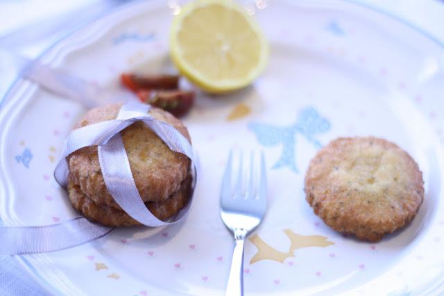 DELICIAS DE PESCADO Y TEATRO PARA NIÑOS