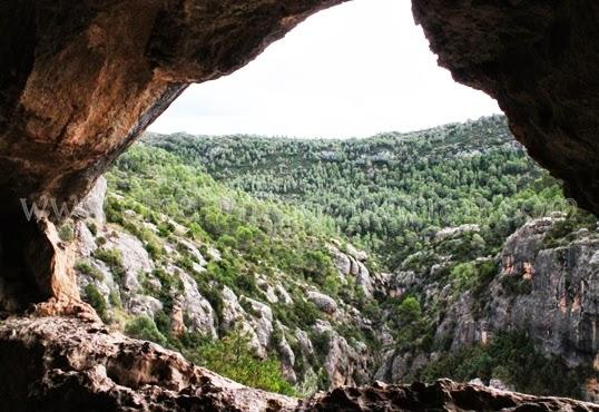 Senderismo en Valencia, hacia el acueducto romano de Peña Cortada