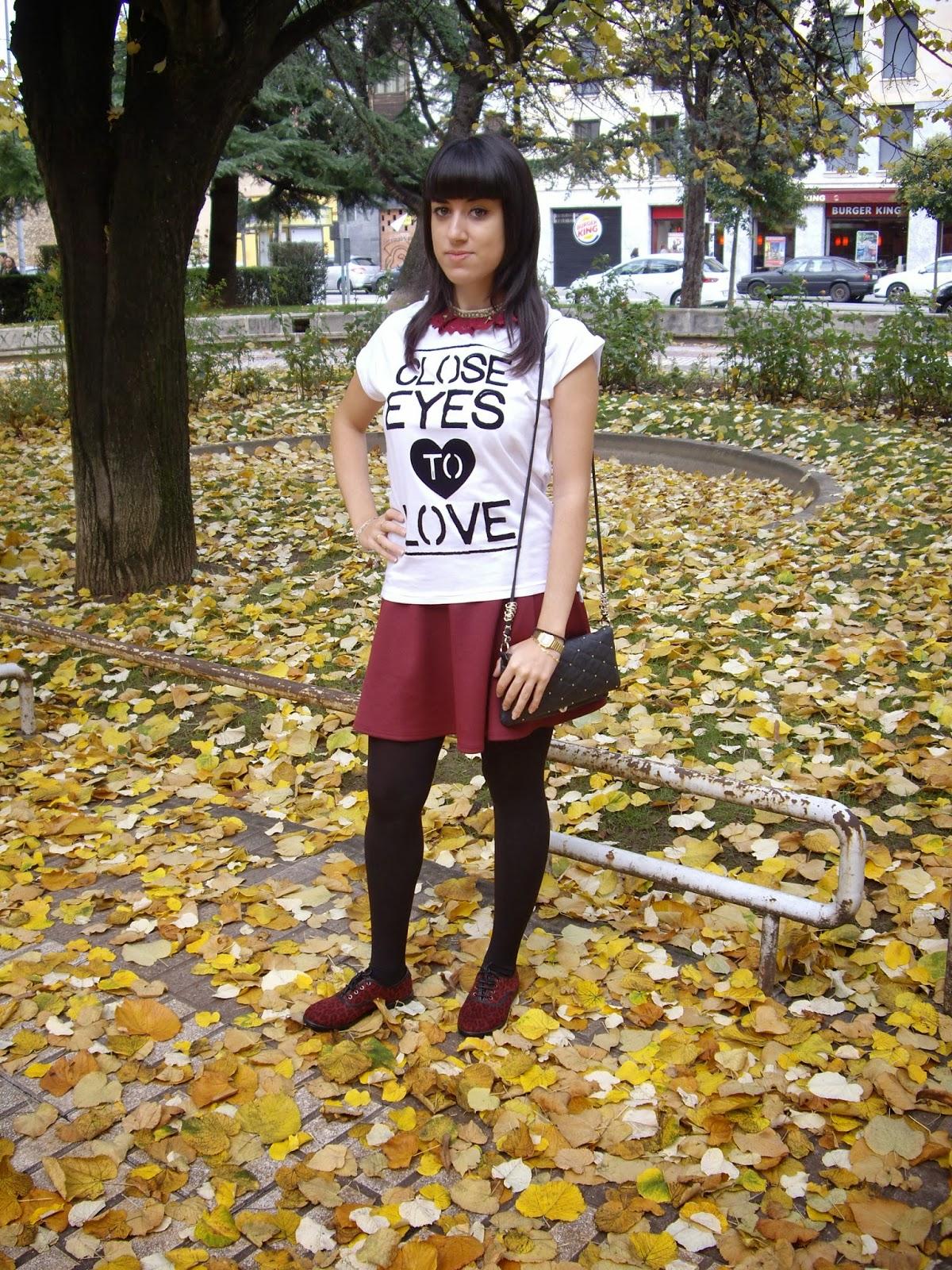 Look otoñal: color burdeos y mi cuello de Pares Nones!!!! Look otoñal: color burdeos y mi cuello de Pares Nones!!!!