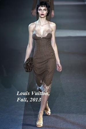 Vestidos con encaje de Louis Vuitton y Zara. Parecidos razonables