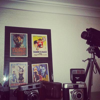 DIY: Cuadros con postales DIY: Cuadros con postales