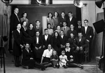 “Pano de fondo/ Paño de fondo”, foto de estudio fuera del estudio. telón-de-fondo2