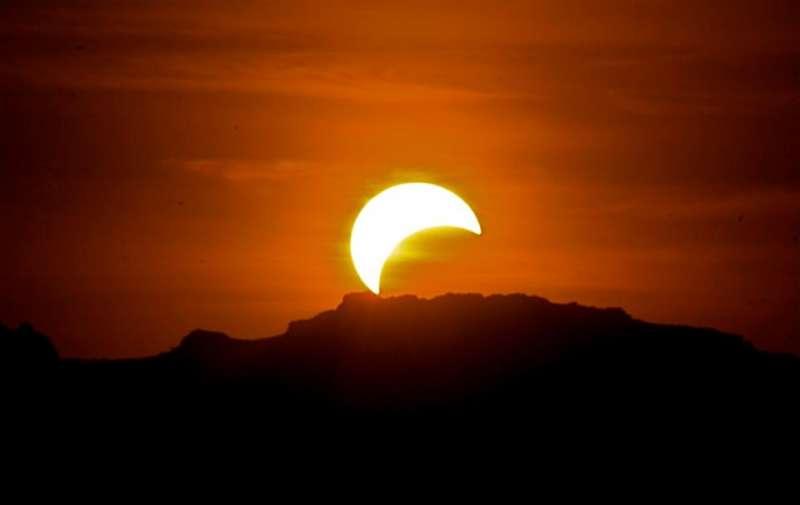 ¿Qué debemos saber sobre el eclipse híbrido de Sol de éste próximo domingo?¿Dónde se verá? foto-marthin