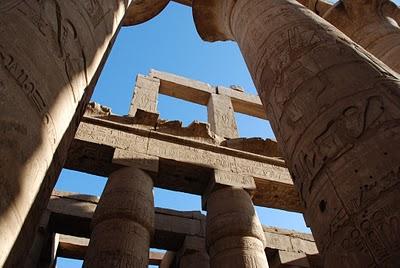 Un Paseo por la Cultura del Nilo. Parte 1: Junto al Aleph de Jorge L. Borges Un Paseo por la Cultura del Nilo. Parte 1: Junto al Aleph de Jorge L. Borges