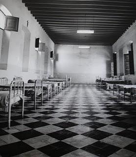 Exilio Interior: Una exposición fotográfica en el Museo Histórico del hospital psiquiátrico Victor Larco Herrera… y más
