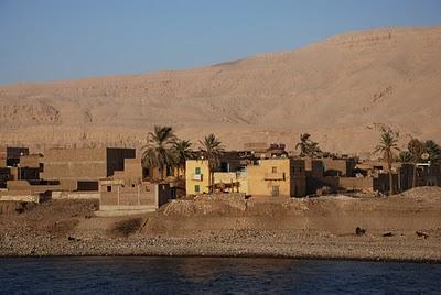 Un Paseo por la Cultura del Nilo. Parte 2: EL Egiptólogo de Christian Jacq Un Paseo por la Cultura del Nilo. Parte 2: EL Egiptólogo de Christian Jacq