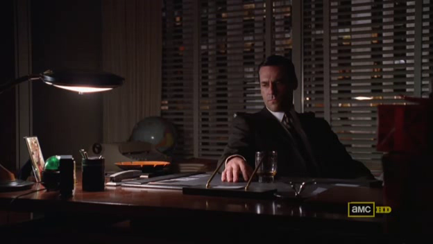 Review Mad Men 4x02 Christmas Comes But Once a Year