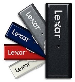 Este regreso a clases las unidades flash USB JumpDrive son la opción ideal para guardar tu información Este regreso a clases las unidades flash USB JumpDrive son la opción ideal para guardar tu información