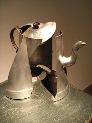 Los adoquines y cartones de Enio Iommi, o de como ser escultor sin necesidad de saber esculpir, tallar, cincelar o modelar Los adoquines y cartones de Enio Iommi, o de como ser escultor sin necesidad de saber esculpir, tallar, cincelar o modelar