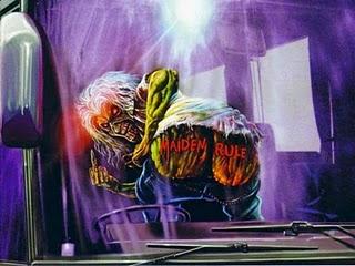 + El arte de la doncella + + El arte de la doncella +