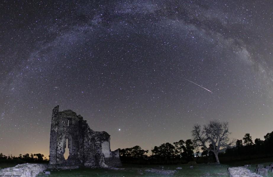 Conjunciones planetarias y perseidas 2010