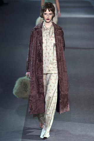 Vuitton otoño invierno astracan Vuitton otoño invierno astracan