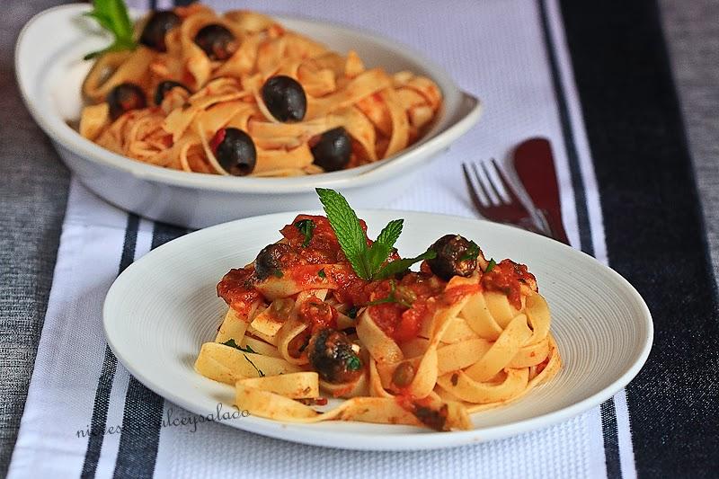 SALSA A LA PUTANESCA SALSA A LA PUTANESCA