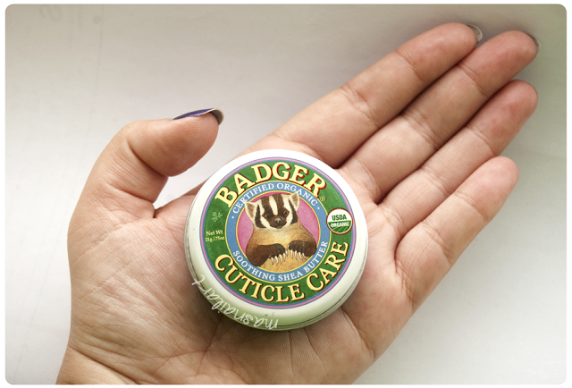Bálsamo para el cuidado de cutículas y uñas de Badger, de iHerb. Bálsamo para el cuidado de cutículas y uñas de Badger, de iHerb.