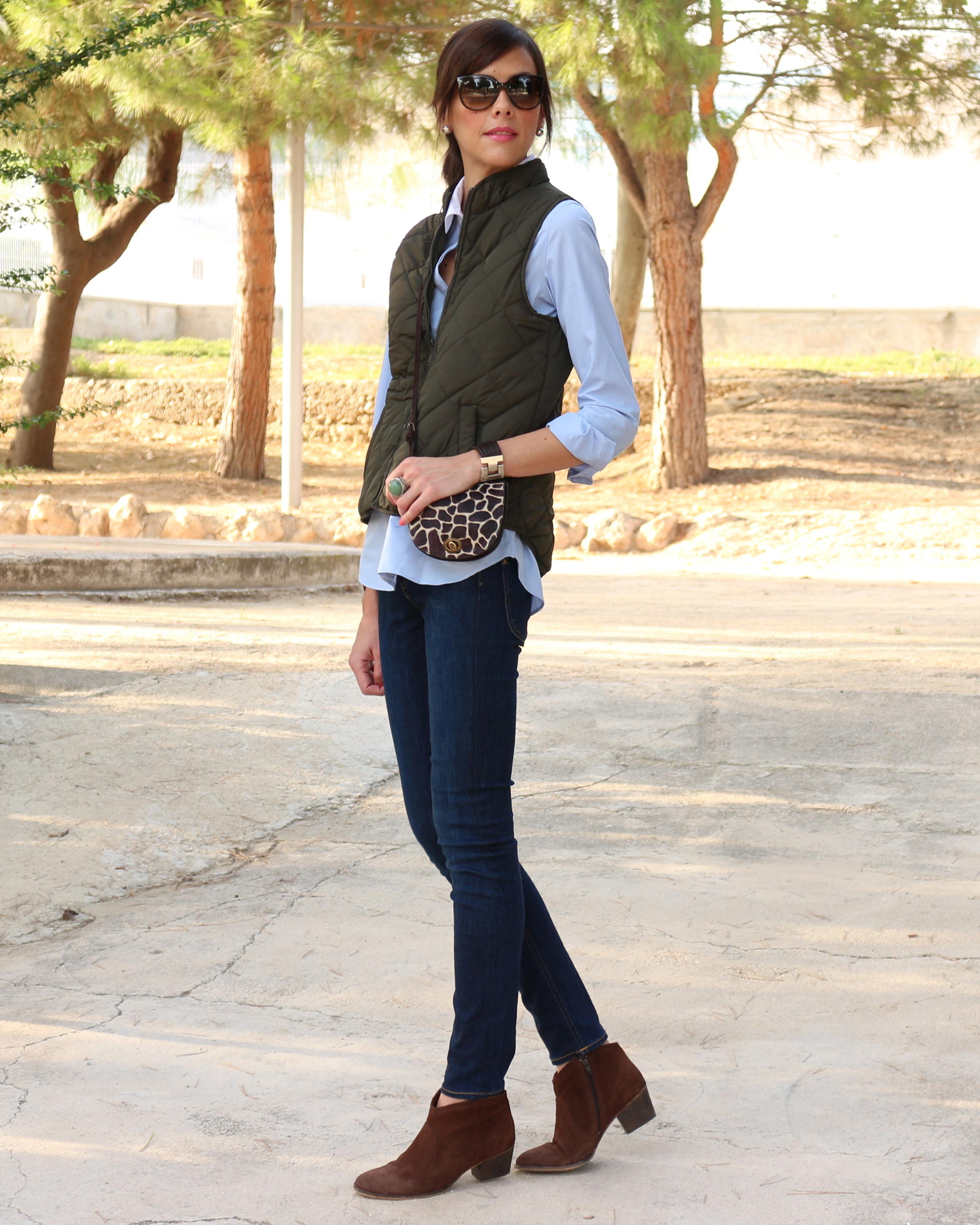 Chaleco + Botines Image Hosted by ImageShack.us