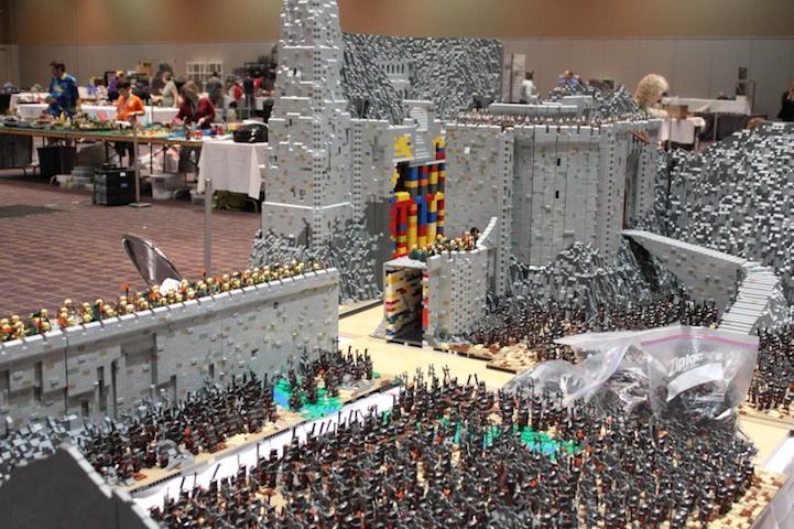 Mind-Blogwing LEGO Recreation Recreación LEGO batalla del abismo de Helm