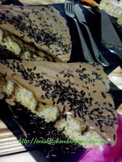 Limoncello lemon cake Limoncello lemon cake