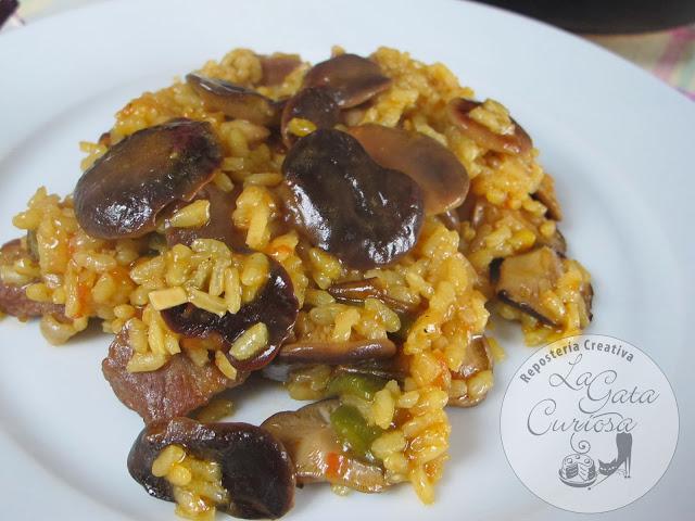 ARROZ CON SETAS Y ABANICO IBERICO