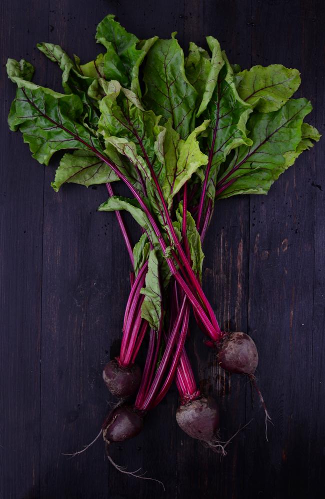 Bundt Cake de remolacha y zanahoría y ¡sorteo, el blog cumple su primer añito! Bundt Cake de remolacha y zanahoría y ¡sorteo, el blog cumple su primer añito!