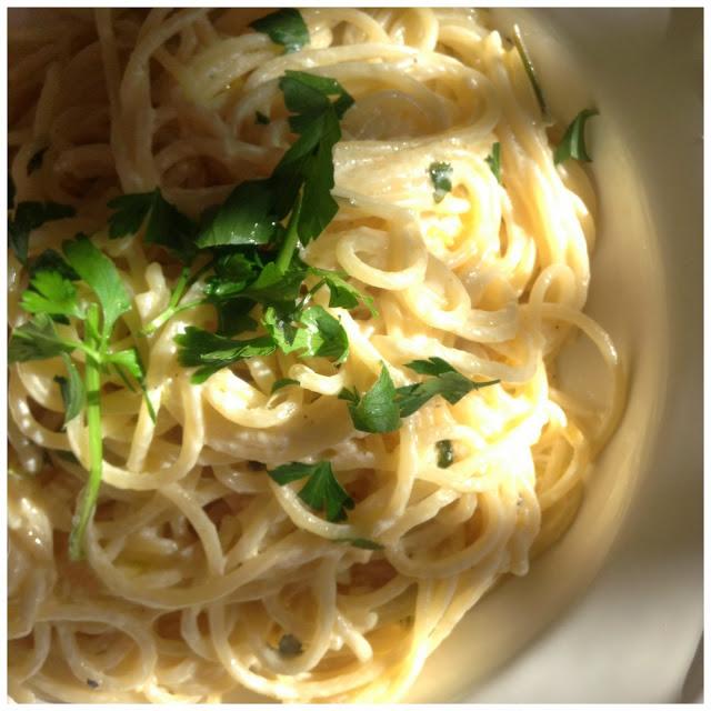 receta: Spaghetti al vodka y limón -- recipe: vodka and lemon pasta