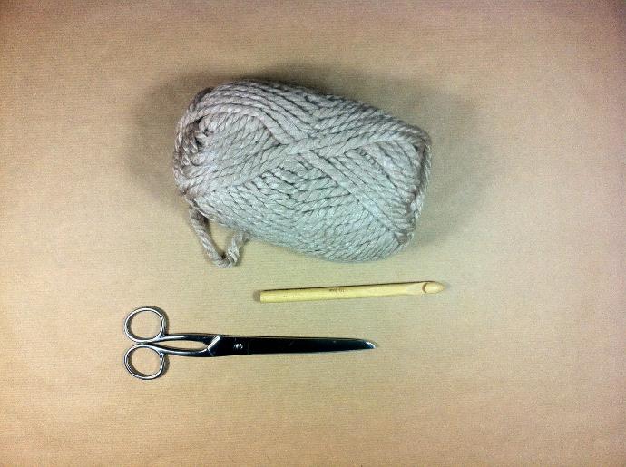 Teje una bufanda infinita a crochet Tutorial DIY infinity scarf: materiales
