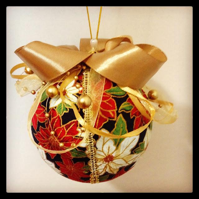 MUÑECOS DE NIEVE (RECICLANDO CALCETINES) MUÑECOS DE NIEVE (RECICLANDO CALCETINES)