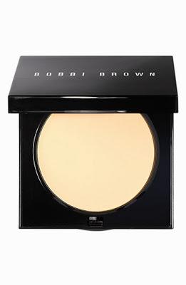 Jueves de Belleza: Sheer Finish Pressed Powder Jueves de Belleza: Sheer Finish Pressed Powder