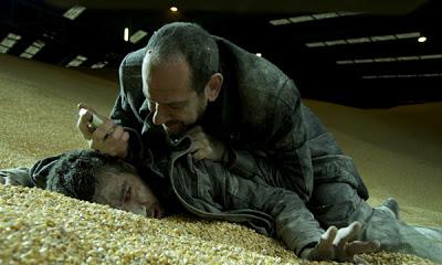 INVASOR (Daniel Calparsoro, 2012)