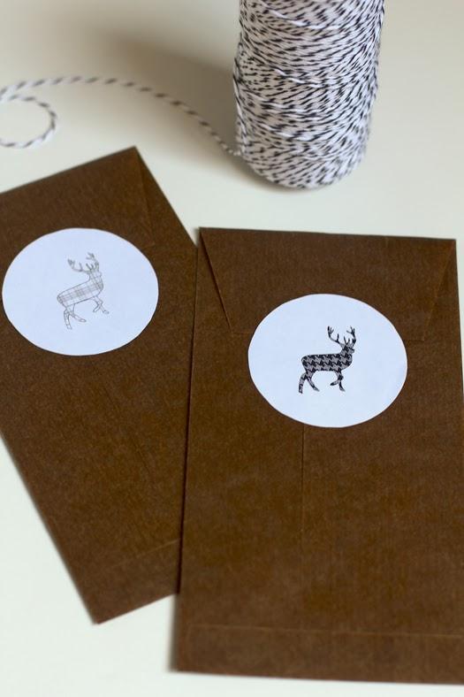 DIY...IMPRIMIBLES DE RENO PARA DECORAR LAS NAVIDADES