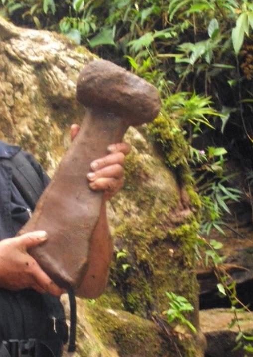 PIRAMIDES PERDIDAS DESCUBIERTAS EN LA SELVA DE ECUADOR,UNA POSIBLE CONEXION CON LOS GIGANTES. PIRAMIDES PERDIDAS DESCUBIERTAS EN LA SELVA DE ECUADOR,UNA POSIBLE CONEXION CON LOS GIGANTES.