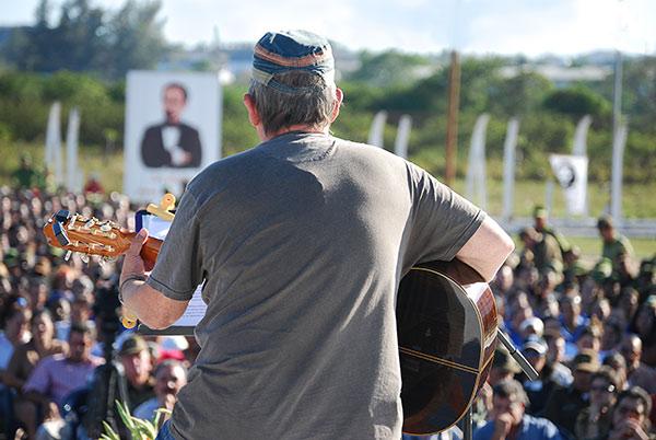 Silvio Rodríguez: La única forma de convivir es que nos respetemos Silvio Rodríguez: La única forma de convivir es que nos respetemos