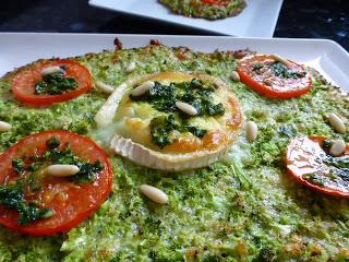 Pizzacoli (Masa de pizza de brócoli) con Queso de Cabra.