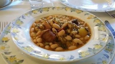 Un restaurante en el corazón de Liébana. Un restaurante en el corazón de Liébana.