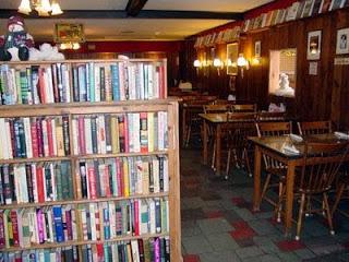 MENÚ CON LIBROS MENÚ CON LIBROS