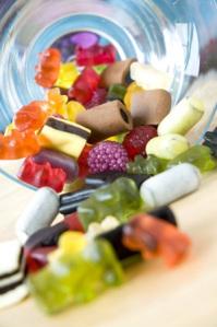 Efectos de las comidas ricas en grasas y azúcares. golosinas