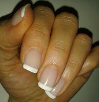 Uñas con esmaltado semipermanente uñas con esmaltado semipermanente