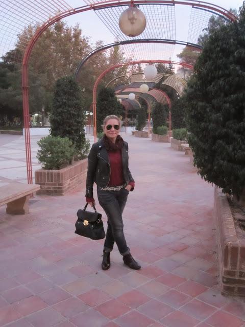 LOOK273-13.11.20137:30BÁSICO : CAZADORA PERFECTO ¡¡Hola a... LOOK273-13.11.20137:30BÁSICO : CAZADORA PERFECTO ¡¡Hola a...