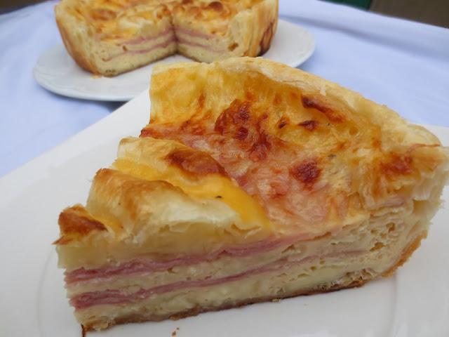 Quiche de queso brie y jamón olla GM