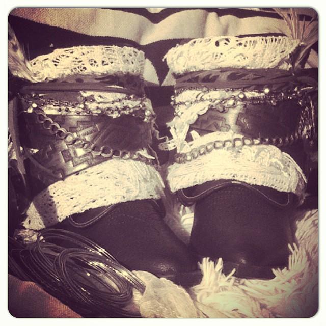 ApacheStyle boots ApacheStyle boots